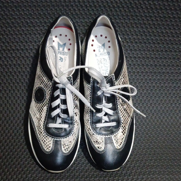 Mephisto Black and Cream Lace-Up Shoes - Picture 1 of 5